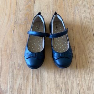 Girls dressy shoes 13
